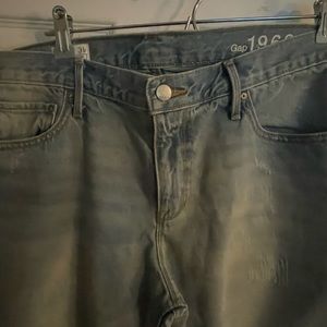 NWOT GAP 1969 capri jeans 31R Sexy Boyfriend faded pants